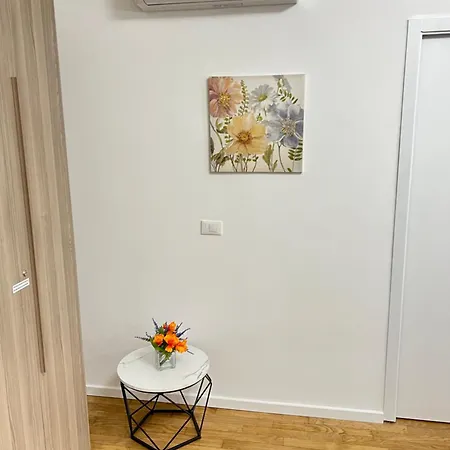 Lena Apartment Your Venice Gateway In Mestre Exterior photo